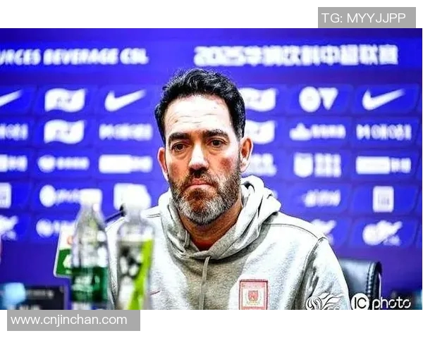 团结一心迎接挑战苏亚雷斯呼吁全队拼搏至最后一刻 团结一心迎接挑战苏亚雷斯呼吁全队拼搏至最后一刻